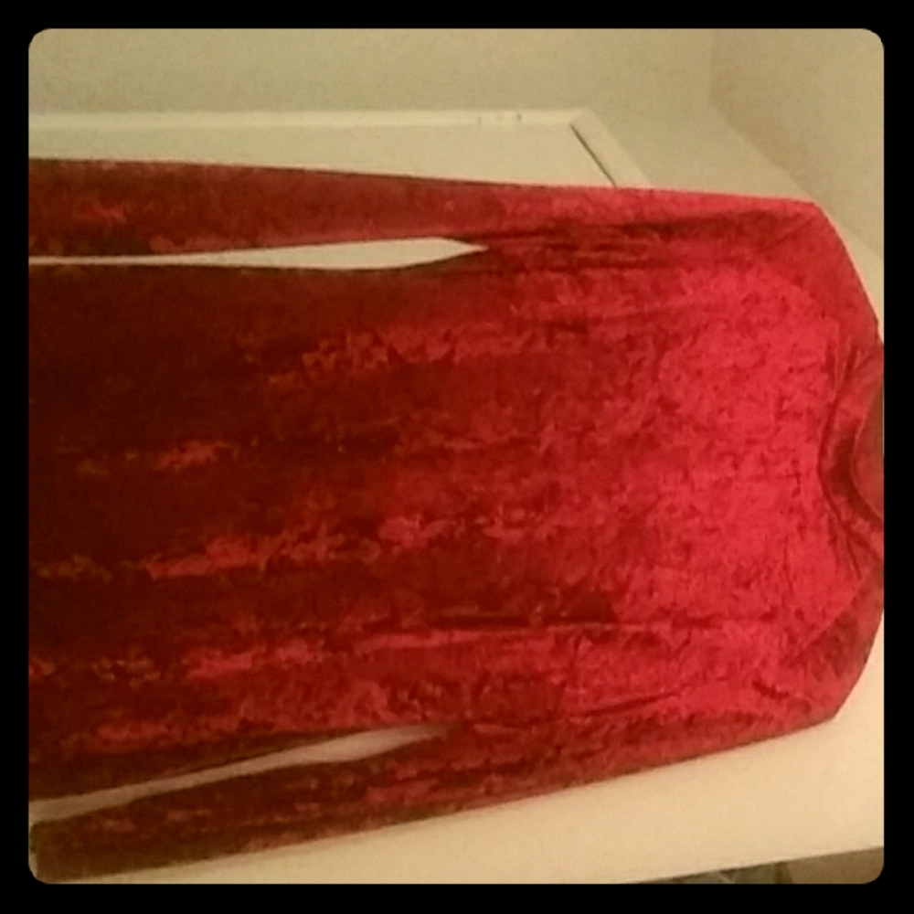 Red velvet  midi dress